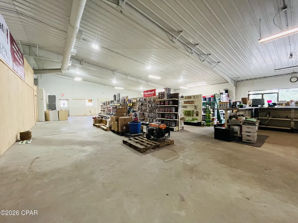 2845 Highway 71 Marianna, FL 32446