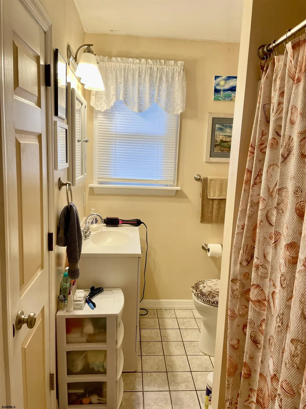 740 8th Ave Galloway Township, NJ 08205