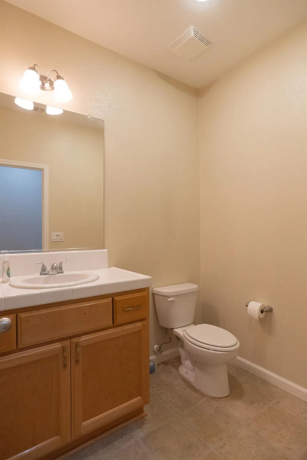 4869 Langley Way Merced, CA 95348