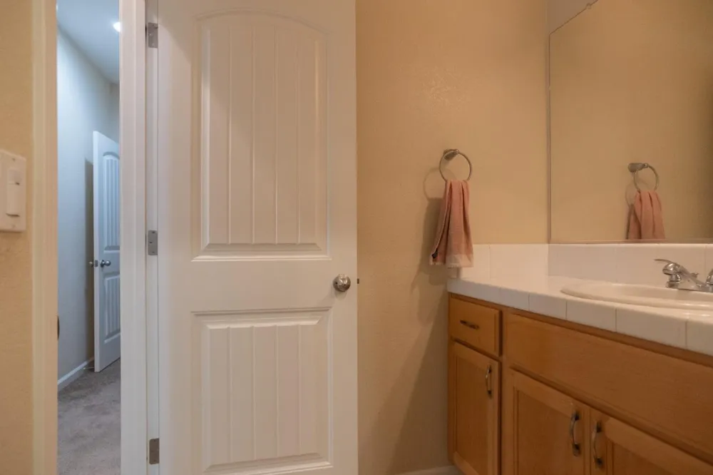 4869 Langley Way Merced, CA 95348