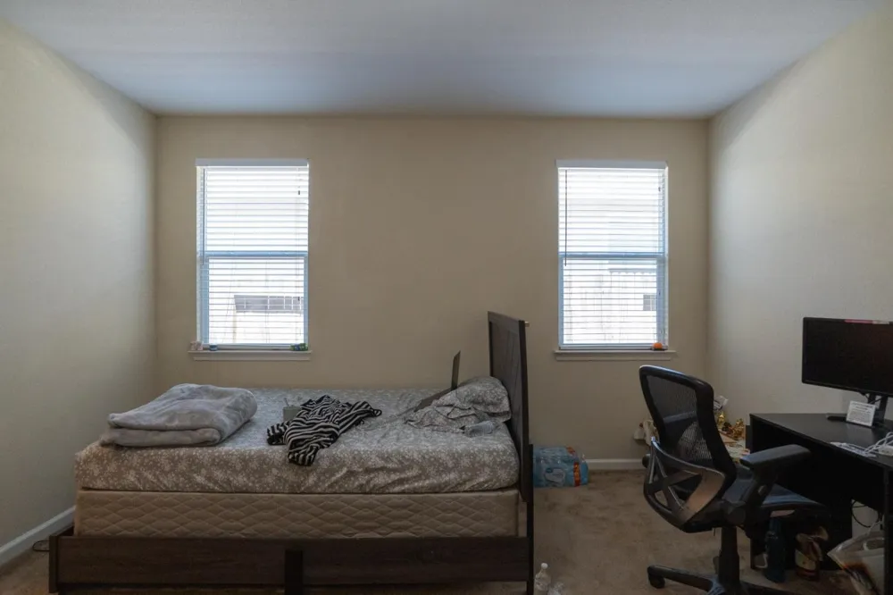 4869 Langley Way Merced, CA 95348
