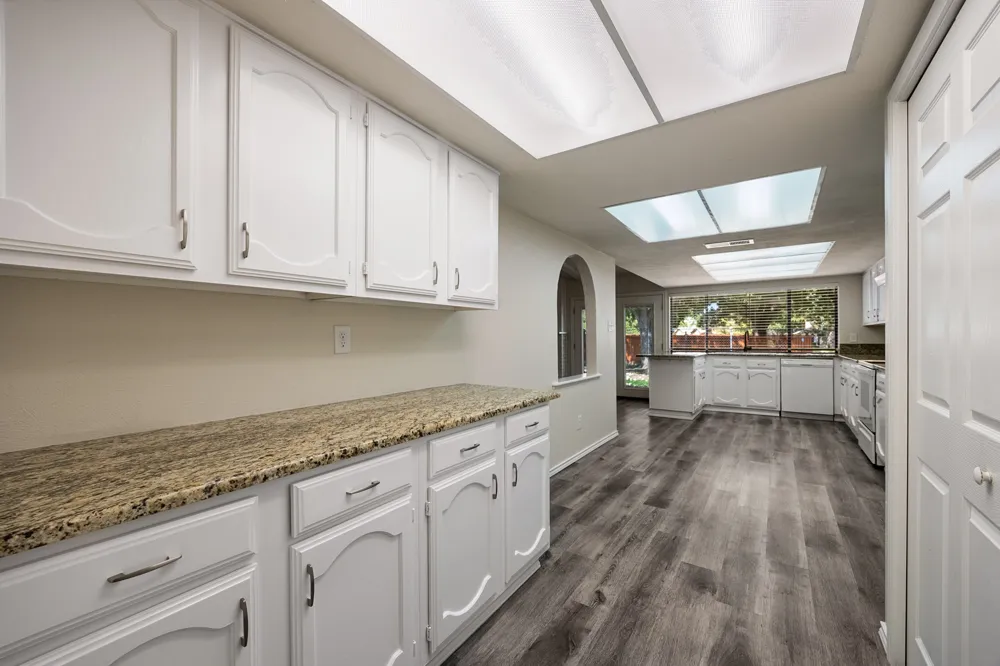 6117 Scenic Drive Rowlett, TX 75088
