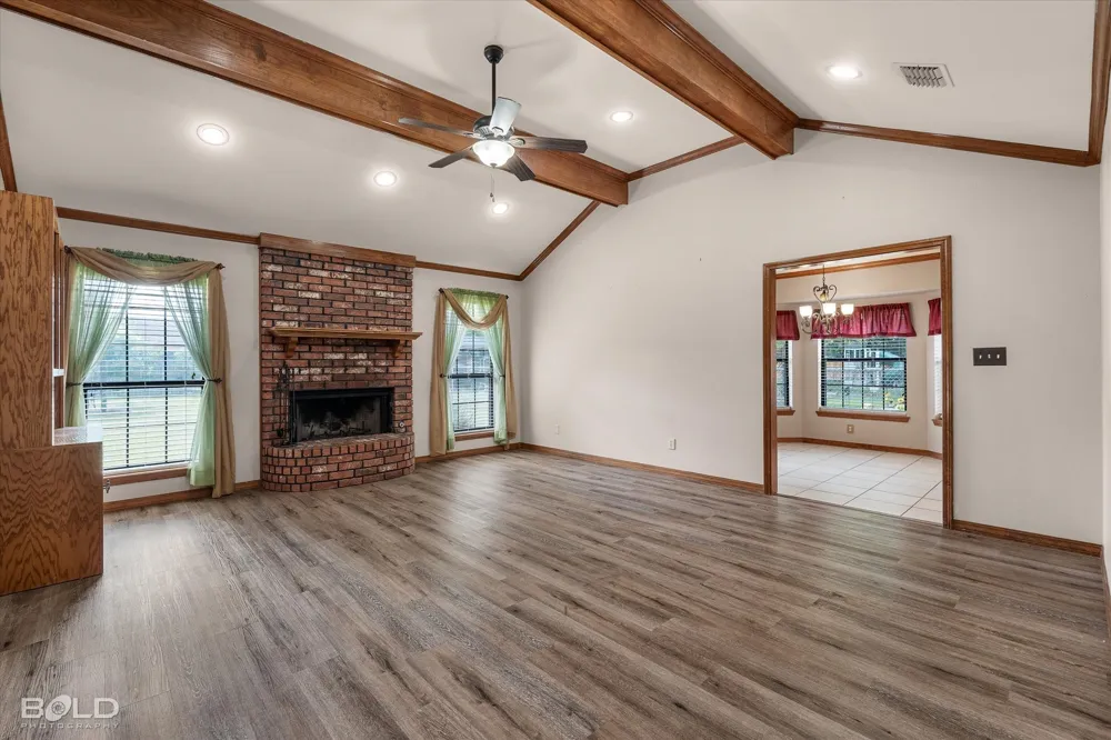 310 Brownlee Circle Bossier City, LA 71111