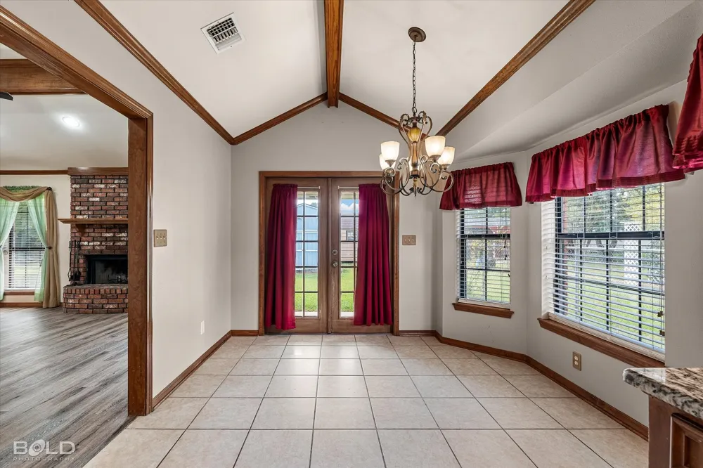 310 Brownlee Circle Bossier City, LA 71111