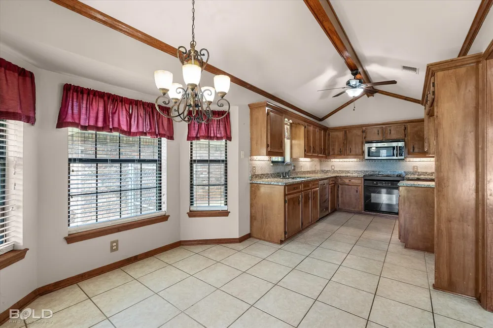 310 Brownlee Circle Bossier City, LA 71111