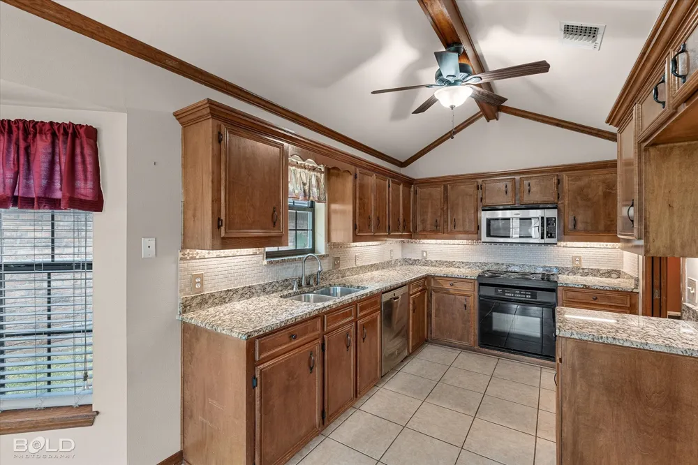 310 Brownlee Circle Bossier City, LA 71111