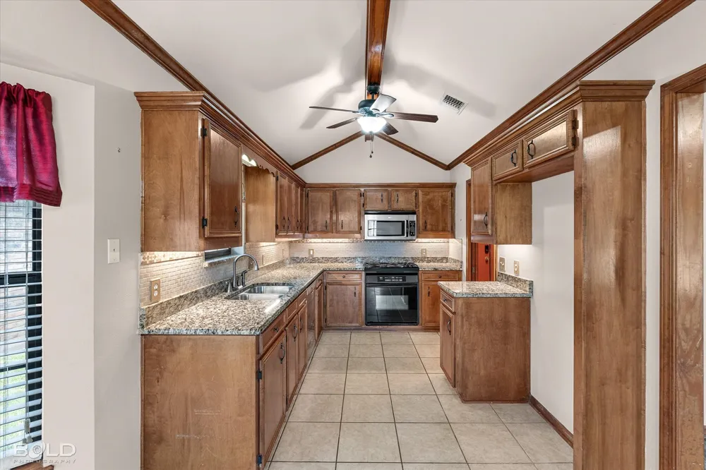 310 Brownlee Circle Bossier City, LA 71111