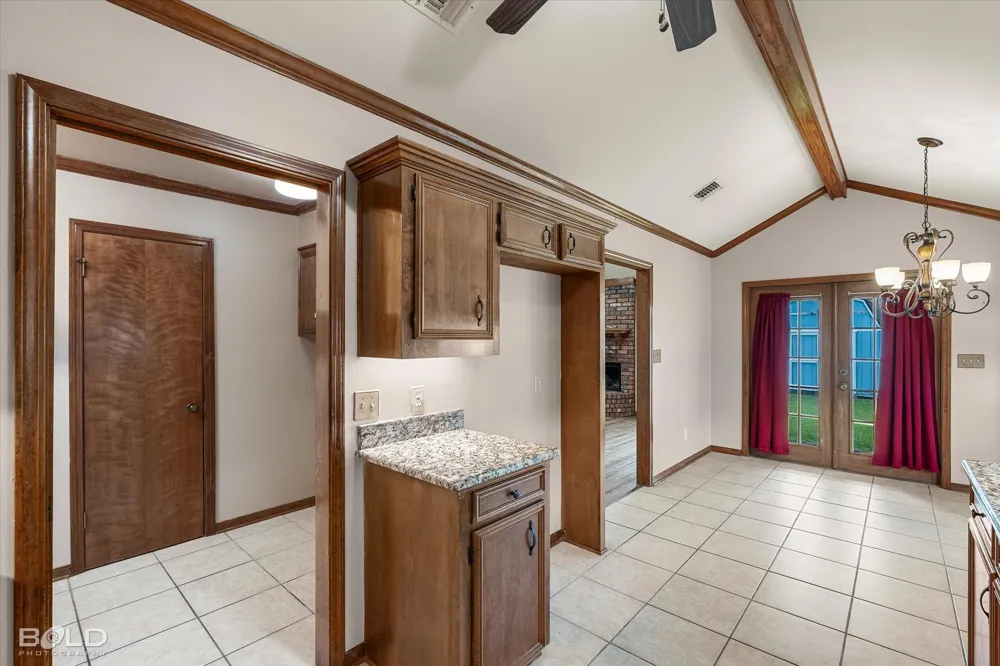 310 Brownlee Circle Bossier City, LA 71111
