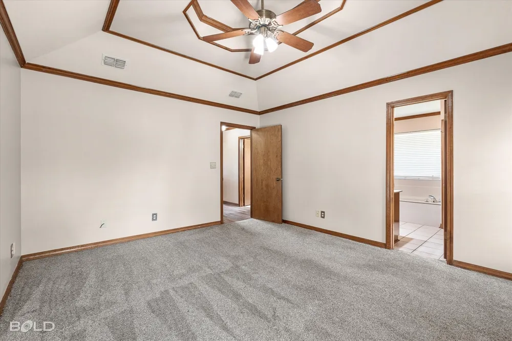 310 Brownlee Circle Bossier City, LA 71111
