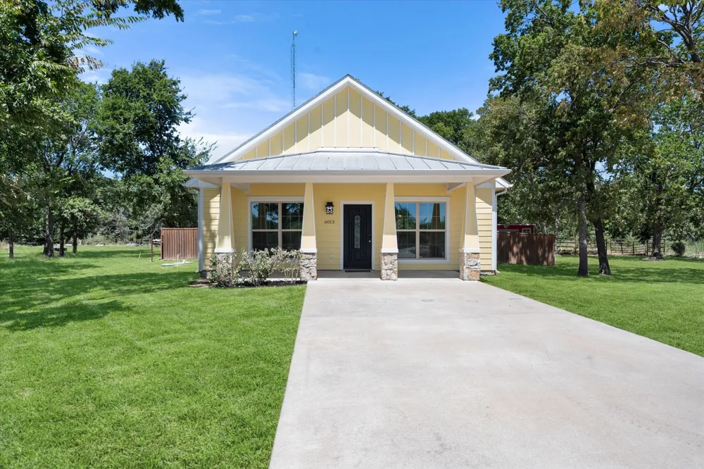 6013 SE County Road 3050 Corsicana, TX 75109