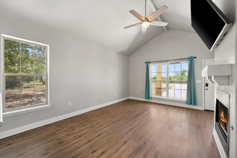 6013 SE County Road 3050 Corsicana, TX 75109