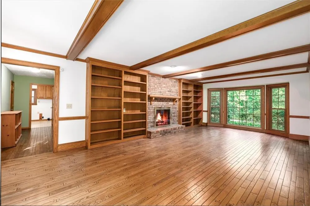 6088 Mill Stone Run Tucker, GA 30087