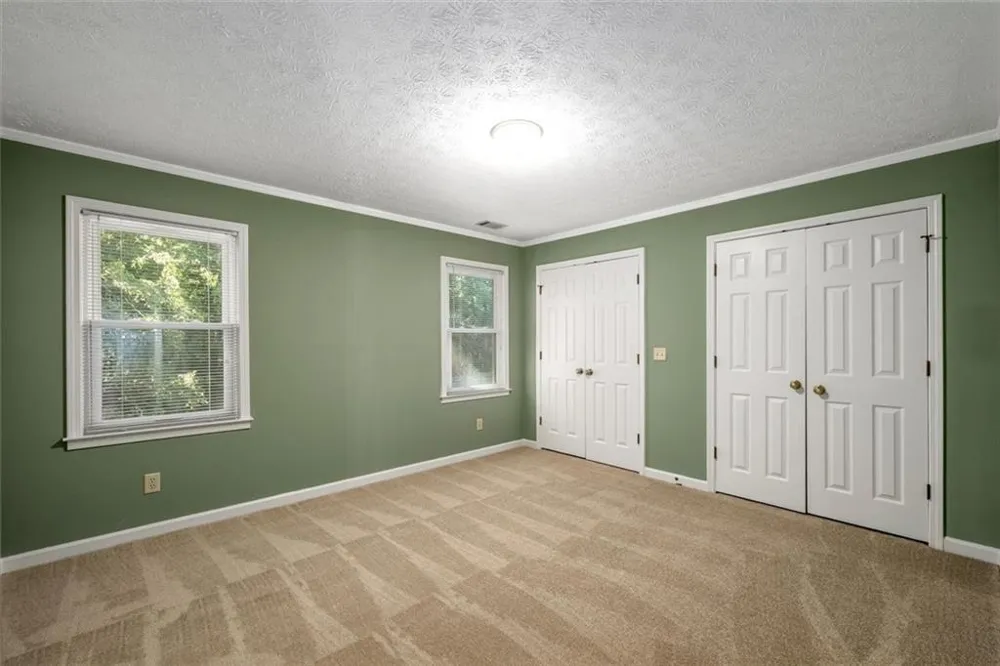 6088 Mill Stone Run Tucker, GA 30087