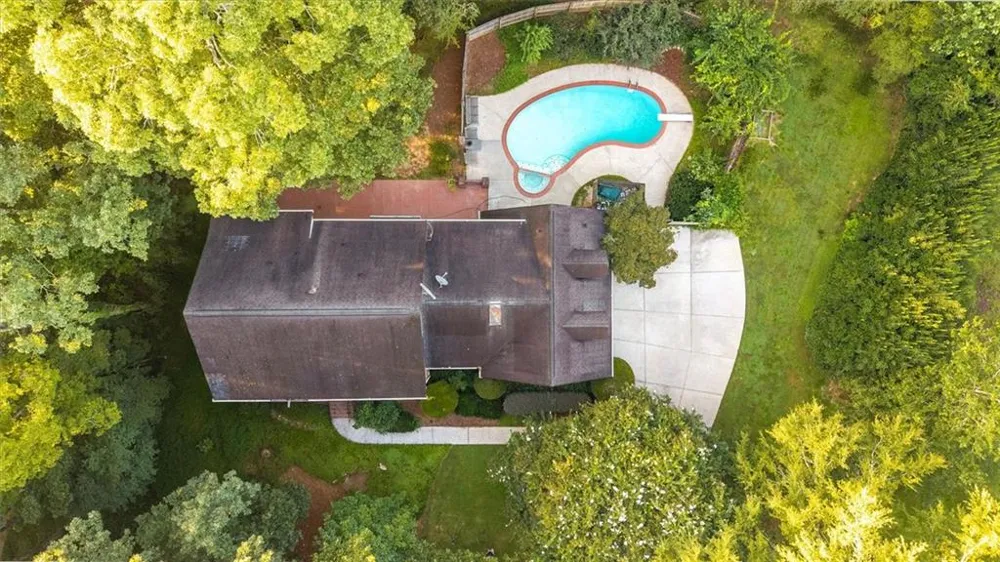 6088 Mill Stone Run Tucker, GA 30087