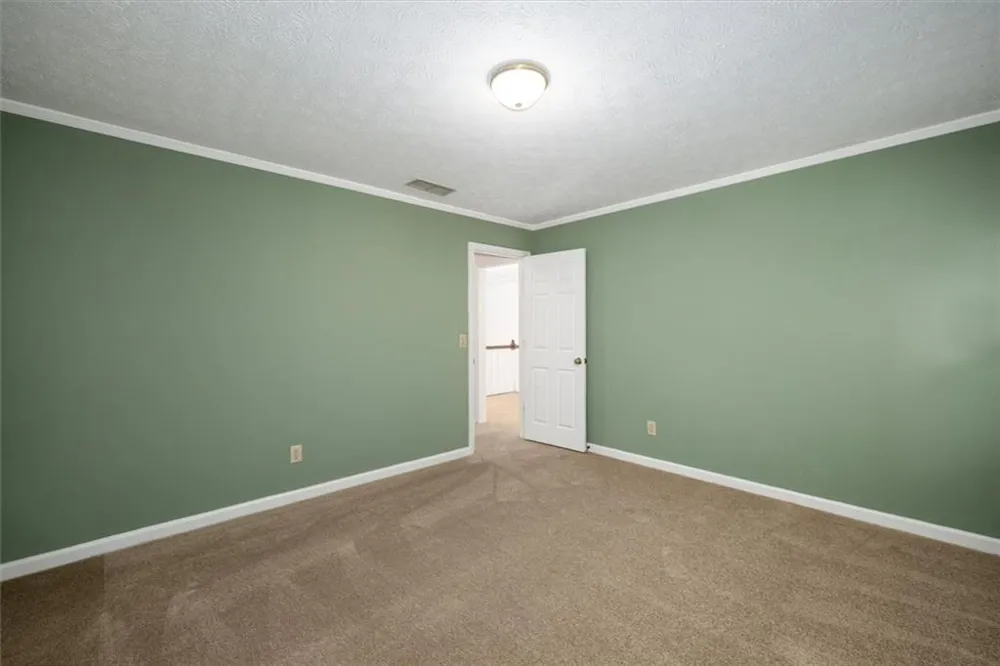 6088 Mill Stone Run Tucker, GA 30087