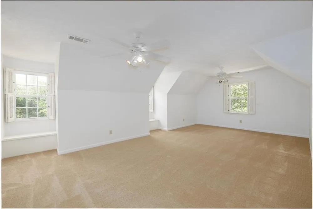 6088 Mill Stone Run Tucker, GA 30087