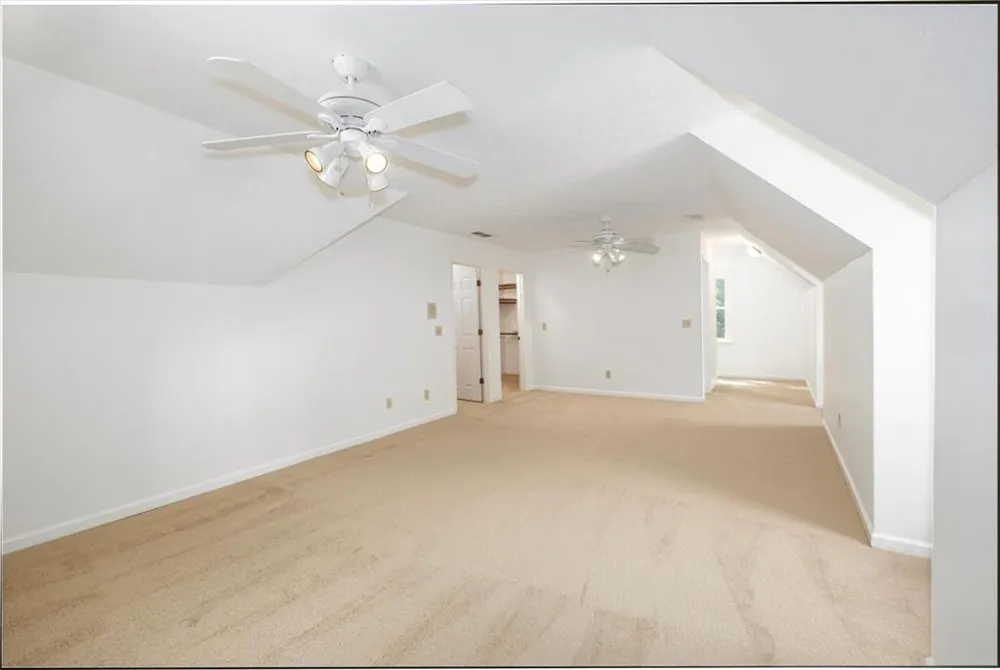 6088 Mill Stone Run Tucker, GA 30087