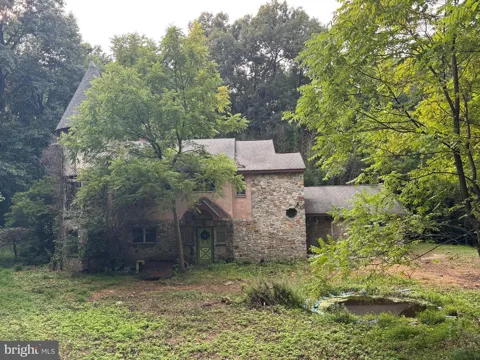 187 MAIDENCREEK ROAD