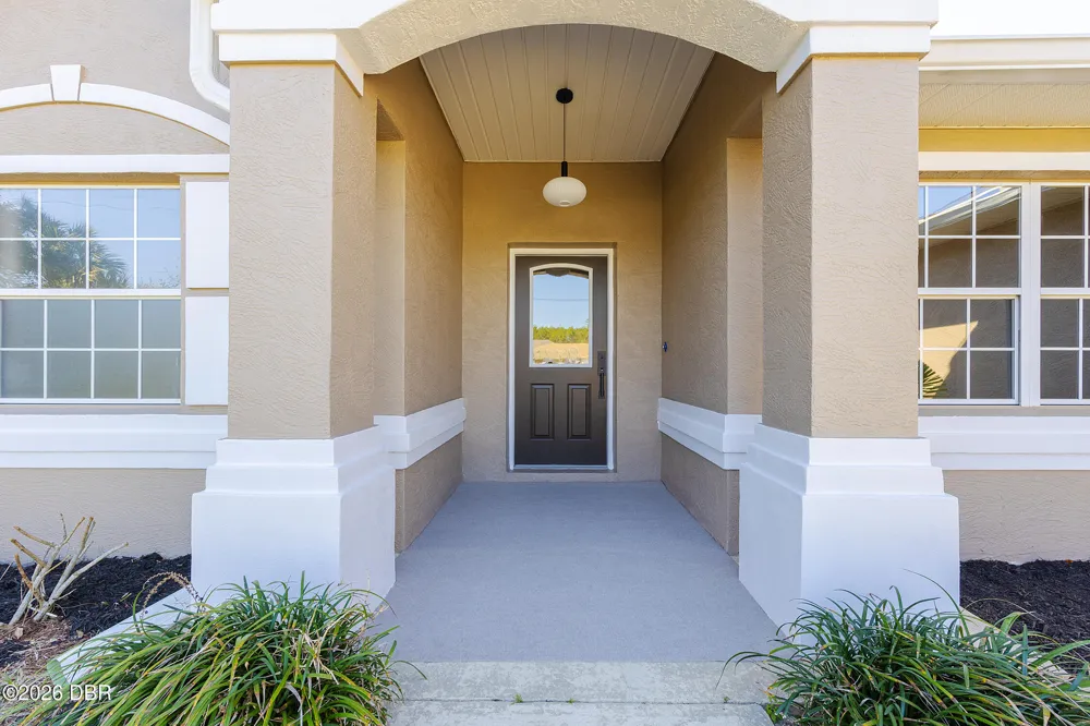 9 Slipper Flower Path E Palm Coast, FL 32164