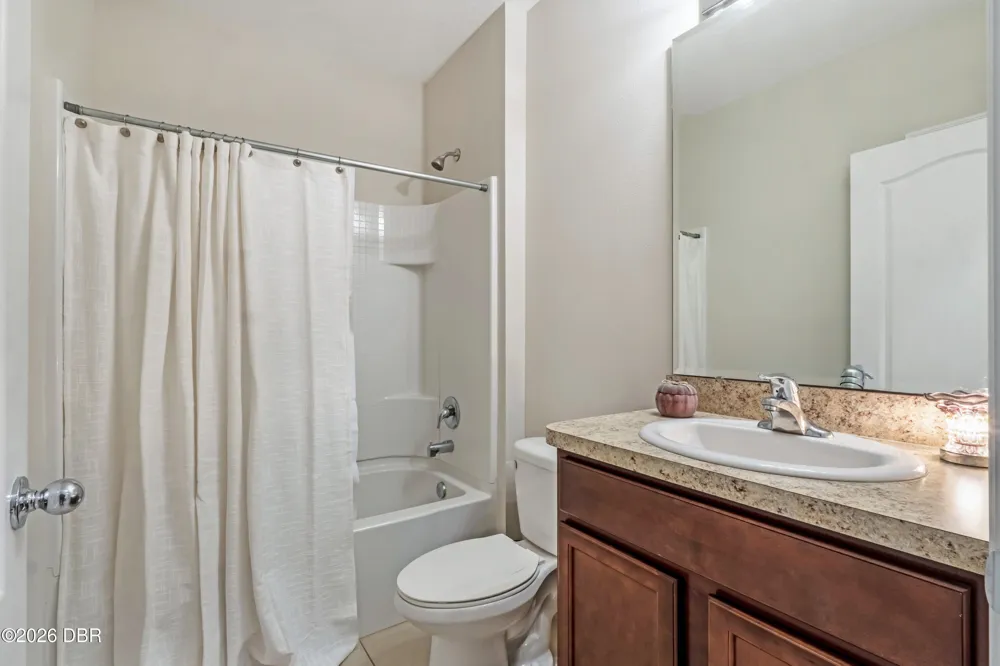 124 Fishermans Cove Drive Edgewater, FL 32141