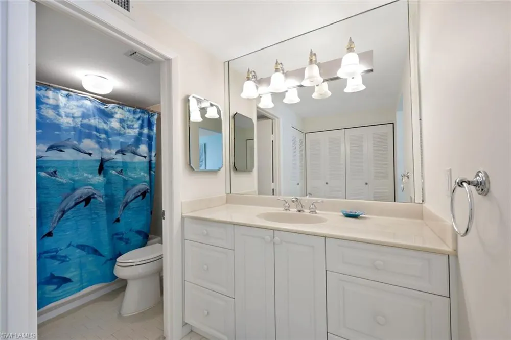 320 Seaview Court #307 Marco Island, FL 34145