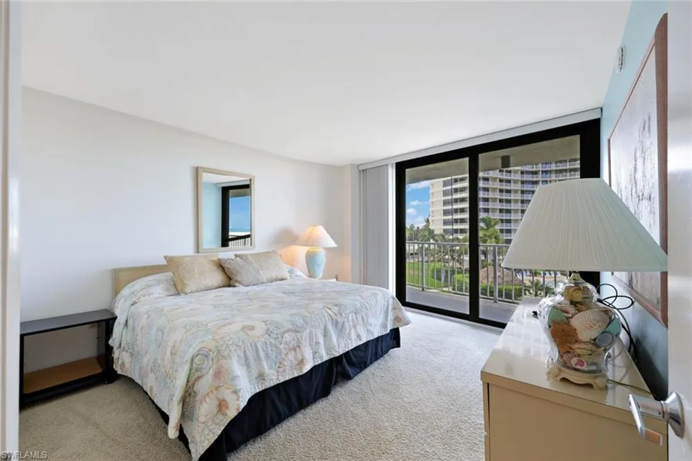 320 Seaview Court #307 Marco Island, FL 34145