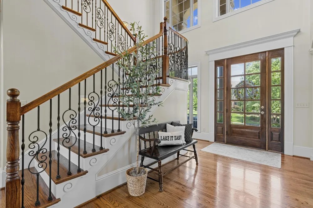 2020 Shoreline Dr Mount Juliet, TN 37122