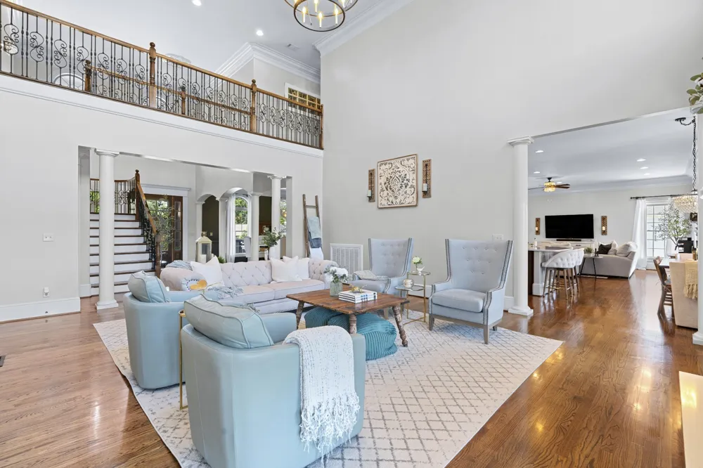 2020 Shoreline Dr Mount Juliet, TN 37122