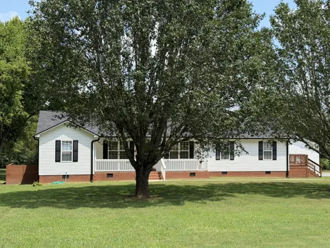 120 Whiteside Ln
