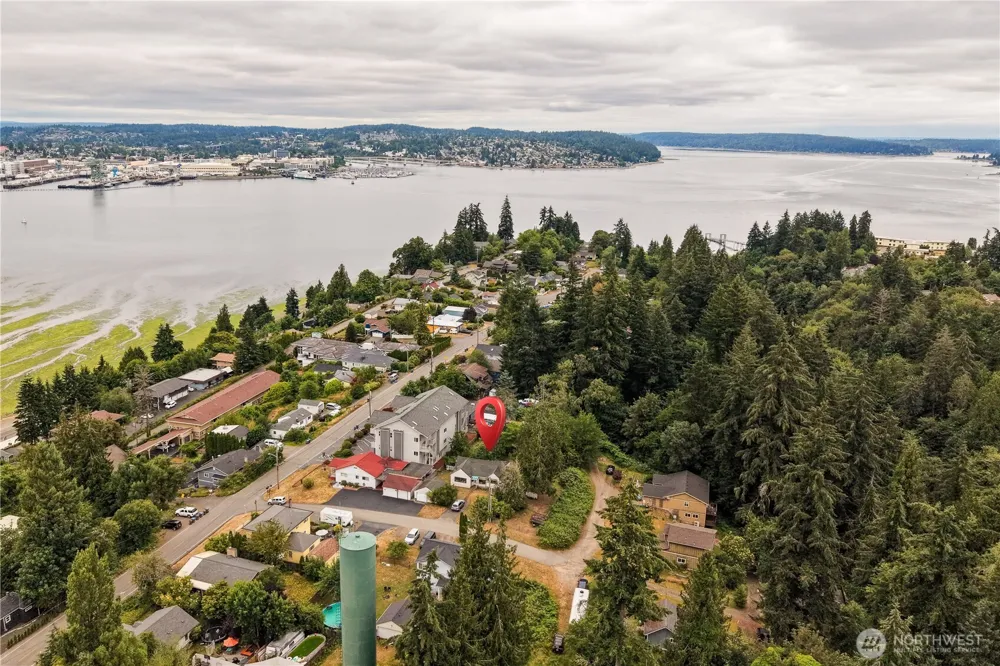1919 Guy Wetzel Road Port Orchard, WA 98366