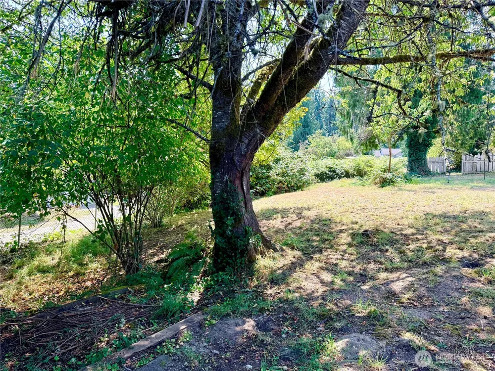 1919 Guy Wetzel Road Port Orchard, WA 98366