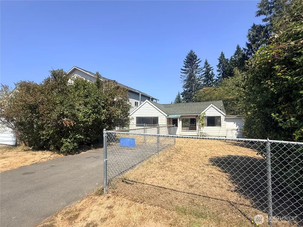 1919 Guy Wetzel Road Port Orchard, WA 98366