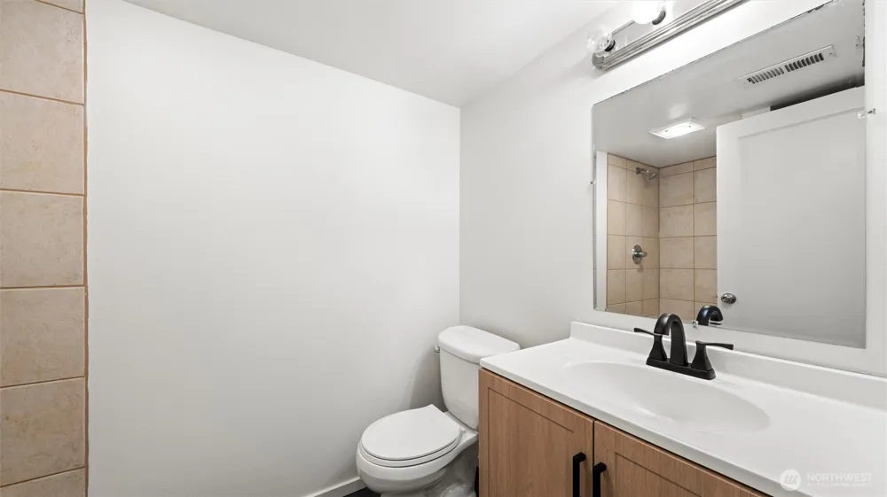 211 SE 4th Street College Place, WA 99324