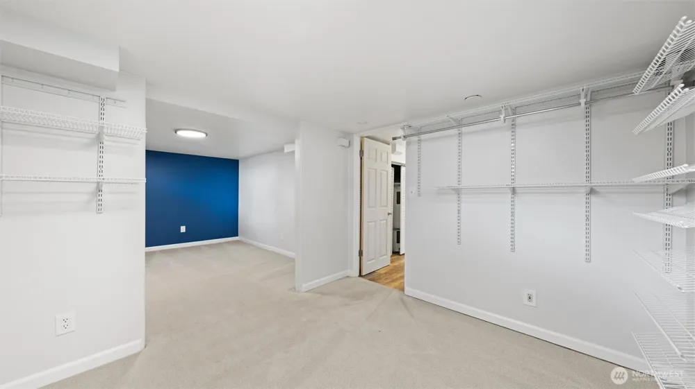 211 SE 4th Street College Place, WA 99324