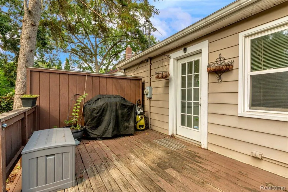 1306 Owana Avenue Royal Oak City, MI 48067