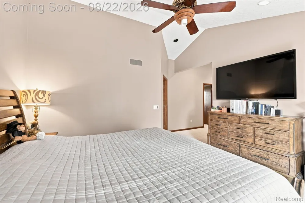 2070 Reagan Drive Rochester Hills City, MI 48309