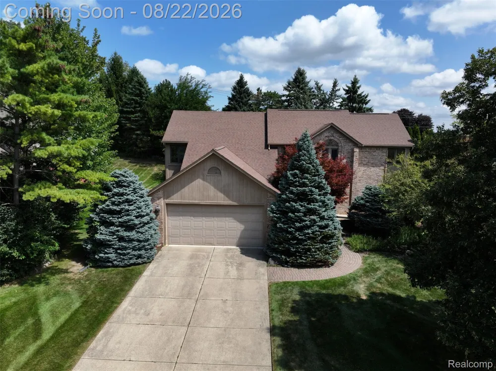 2070 Reagan Drive Rochester Hills City, MI 48309