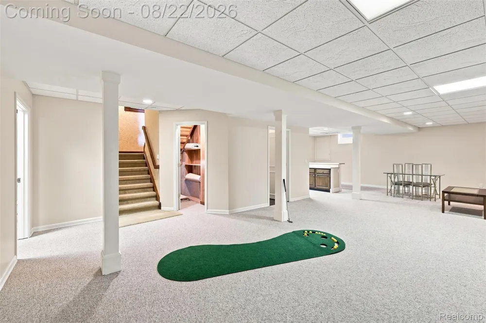 2070 Reagan Drive Rochester Hills City, MI 48309