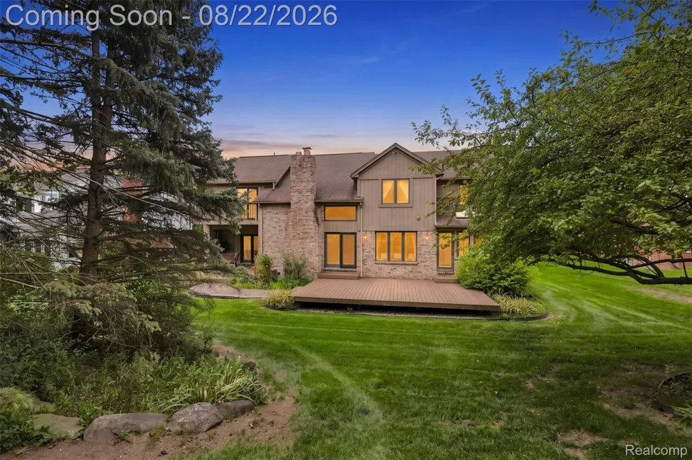 2070 Reagan Drive Rochester Hills City, MI 48309