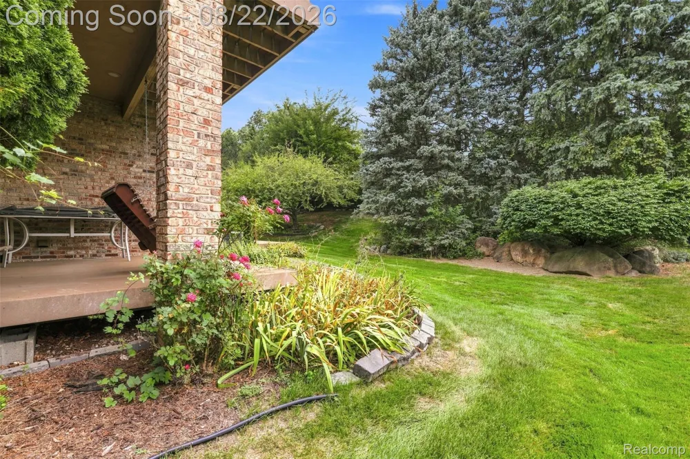 2070 Reagan Drive Rochester Hills City, MI 48309
