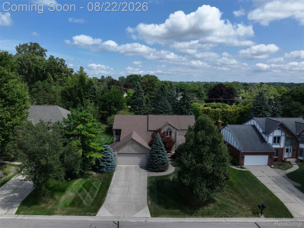 2070 Reagan Drive Rochester Hills City, MI 48309