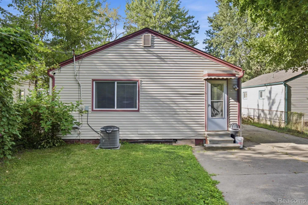 22327 Wick Road Taylor City, MI 48180