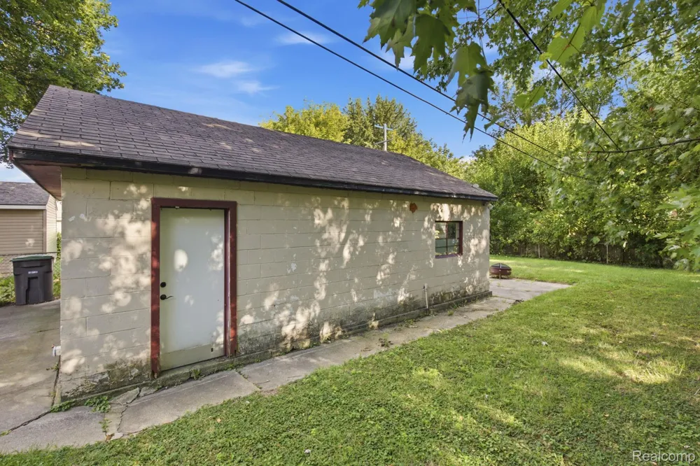 22327 Wick Road Taylor City, MI 48180