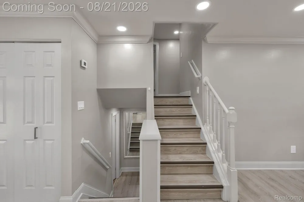 15546 Liverpool Street Livonia City, MI 48154