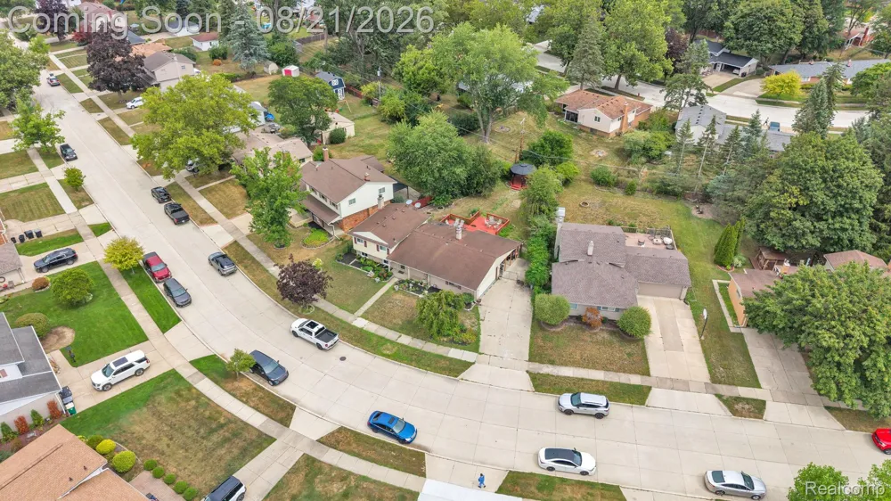 15546 Liverpool Street Livonia City, MI 48154