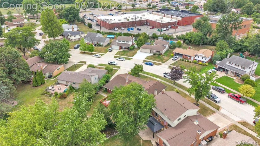15546 Liverpool Street Livonia City, MI 48154