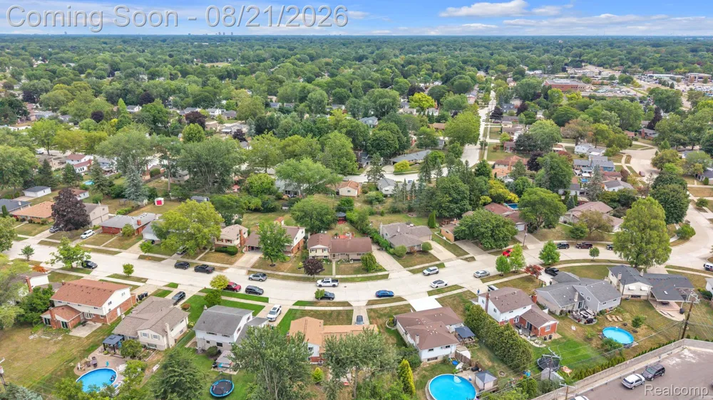 15546 Liverpool Street Livonia City, MI 48154