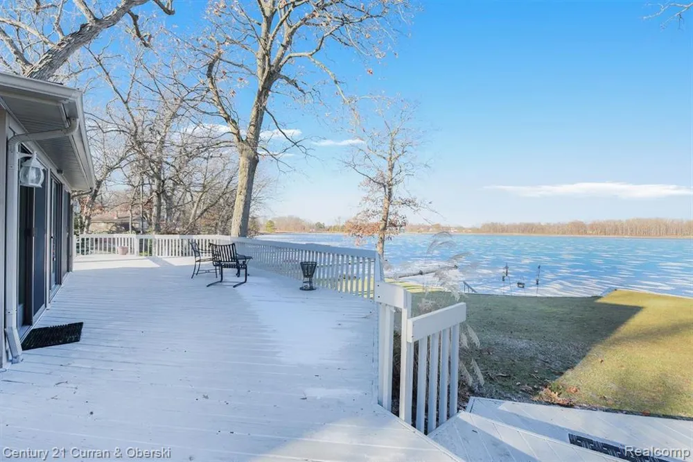 8862 Bellemere Court Napoleon Township, MI 49201