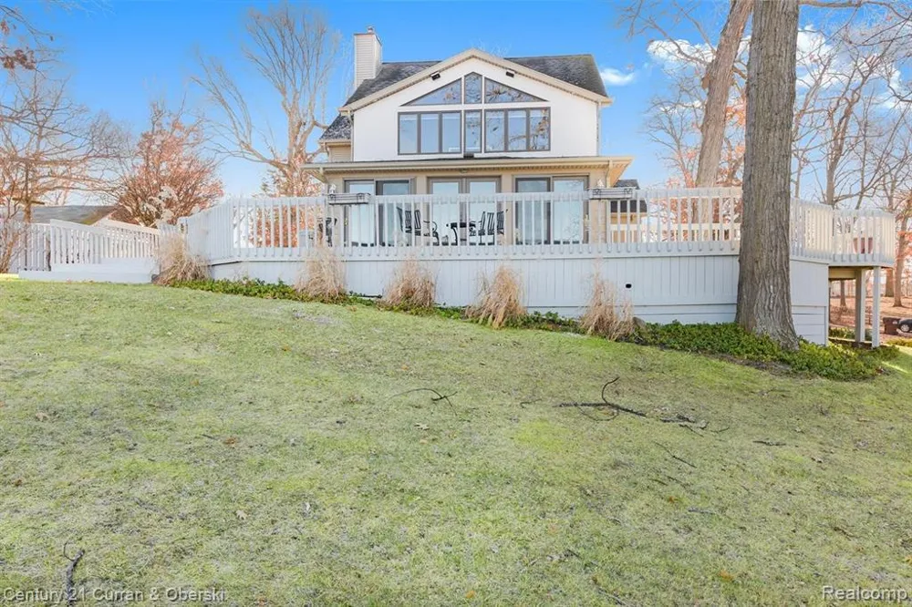 8862 Bellemere Court Napoleon Township, MI 49201
