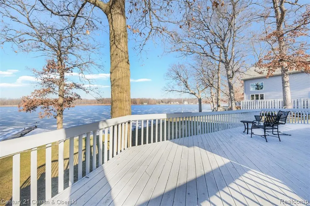 8862 Bellemere Court Napoleon Township, MI 49201